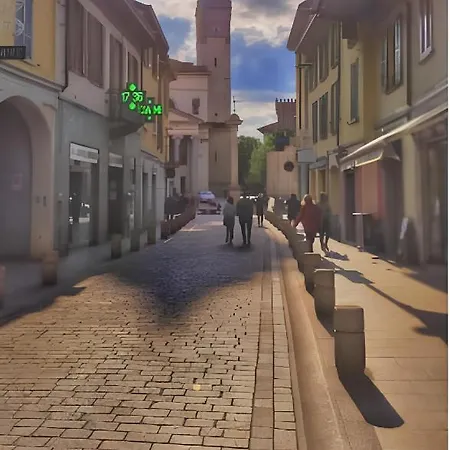 Rho Appartamento In Centro Exterior photo